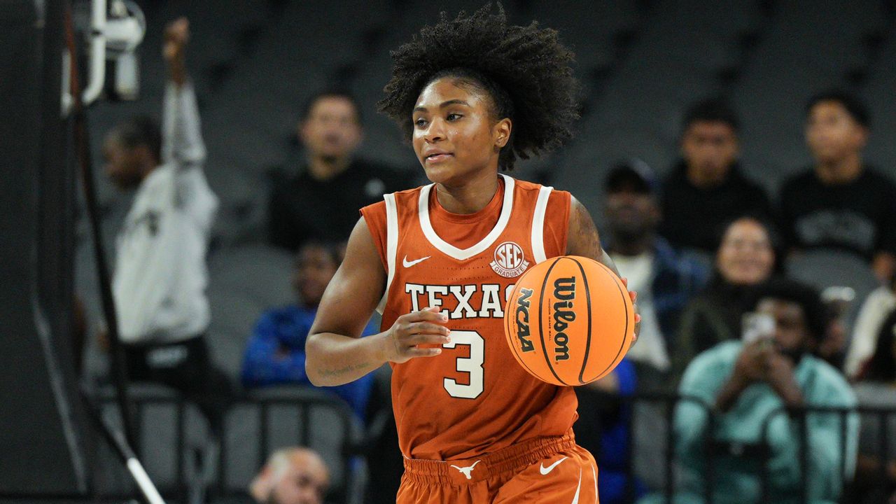 Jue. 12/4 - #11 North Carolina vs. #2 Texas