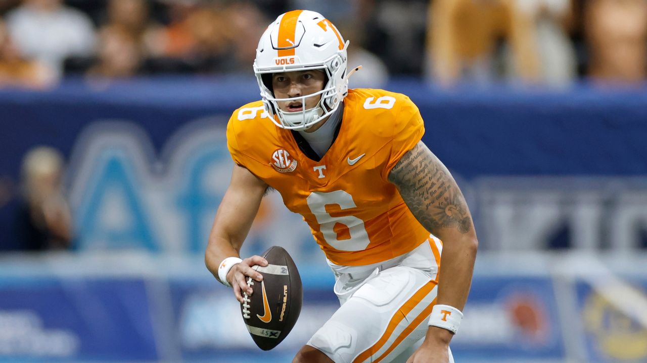 East Tennessee State vs. #22 Tennessee