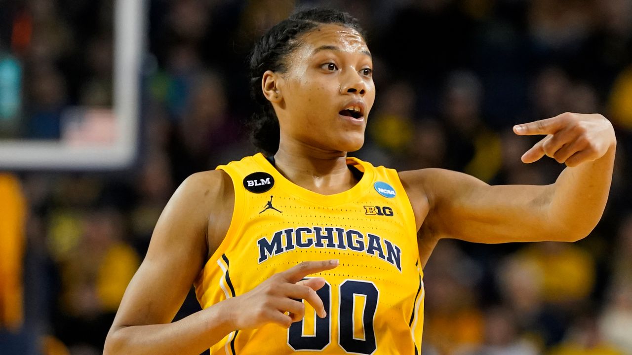11 Villanova vs. 3 Michigan (Second Round) (NCAA Women's Basketball