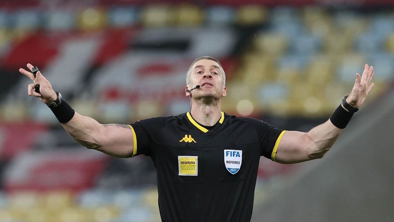 Bola da Vez: Anderson Daronco, árbitro da CBF