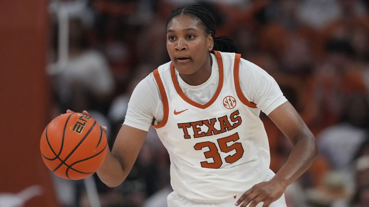 #24 Richmond vs. #4 Texas