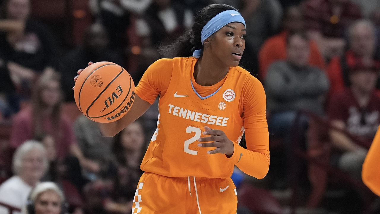 #13 Saint Louis vs. #4 Tennessee (First Round) (NCAA Women's Basketball Tournament)